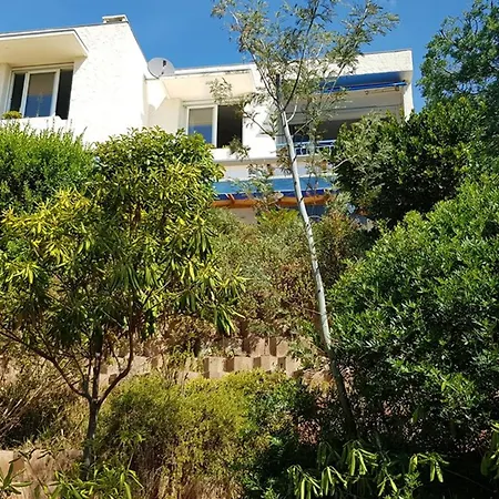 Appartamento Le Lavandou, T2 Climatise Pour 4 Pers Avec Parking Pres De La - Fr-1-803-28