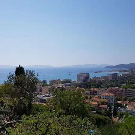 Le Lavandou, T2 Climatise Pour 4 Pers Avec Parking Pres De La - Fr-1-803-28 Appartamento Le Lavandou